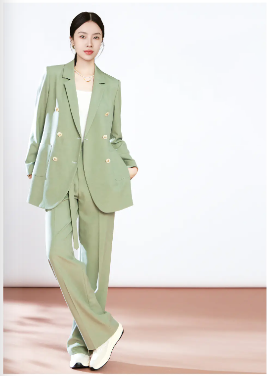 �����ٴ���ɫ������ǳ���ᡢ��